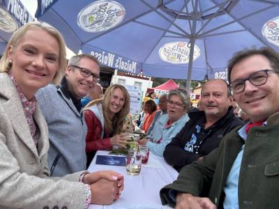 16. Pegnitzer-Winzerfest mit Barbara und Franc Dierl, MdL