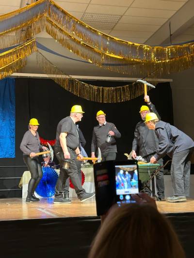 Stadtrats- und Brgermeisteraufgabe 2025